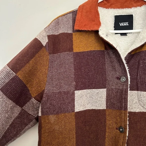 Sherpa lined Vans plaid jacket - Picture 2 of 5